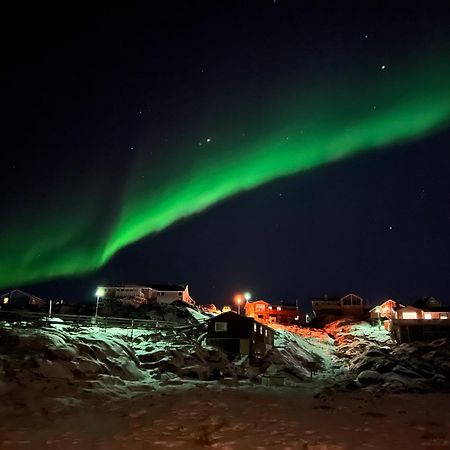 Villa Det Gronne Hus Med Isbjergsudsigt Ilulissat Exterior foto